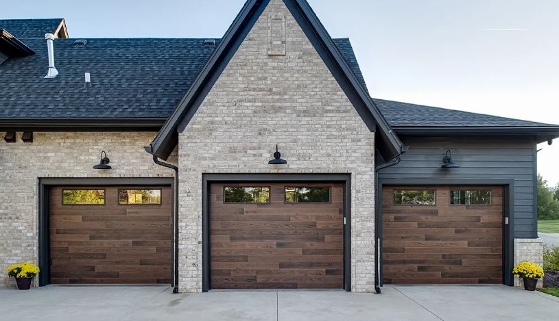 Modern Steel™ Ultra-Grain® Plank Garage Doors by Clopay